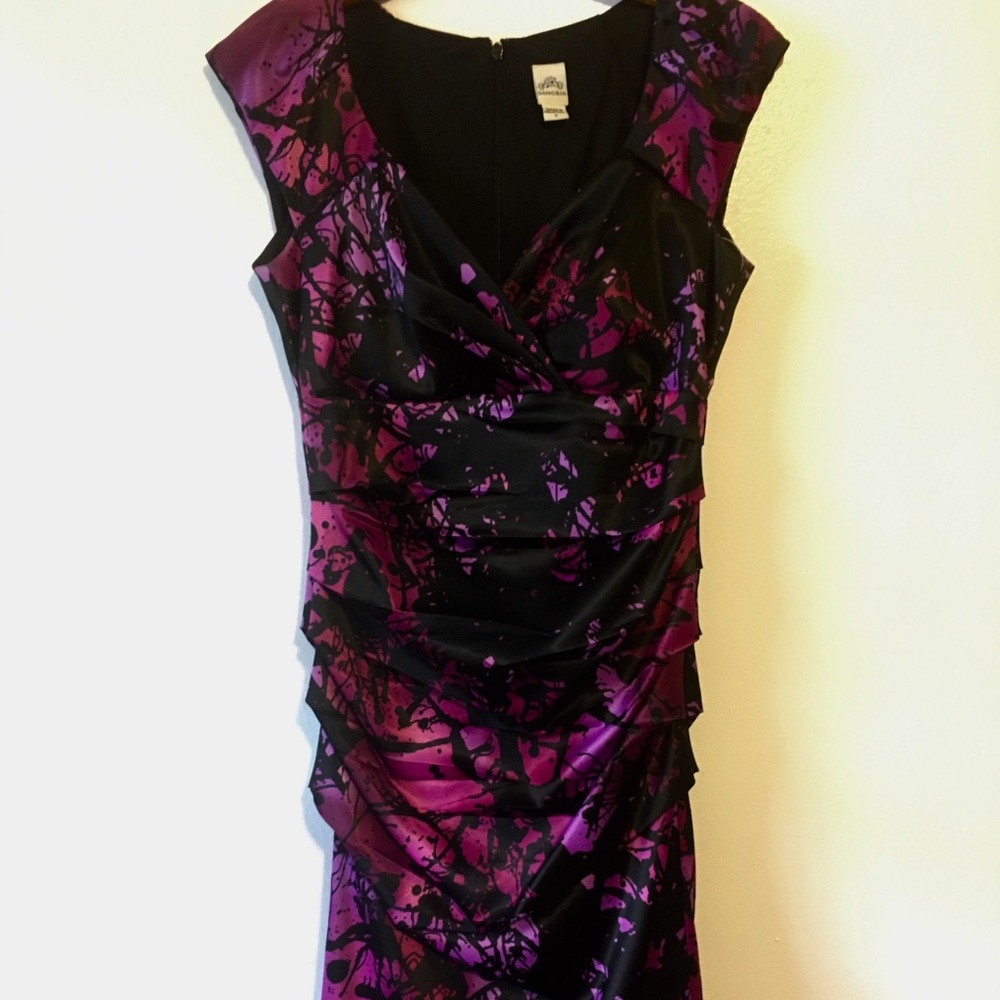 Sangria Brand Cap Sleeved Scuba Dress